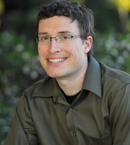 Image: portrait photo of Sean Raffuse.